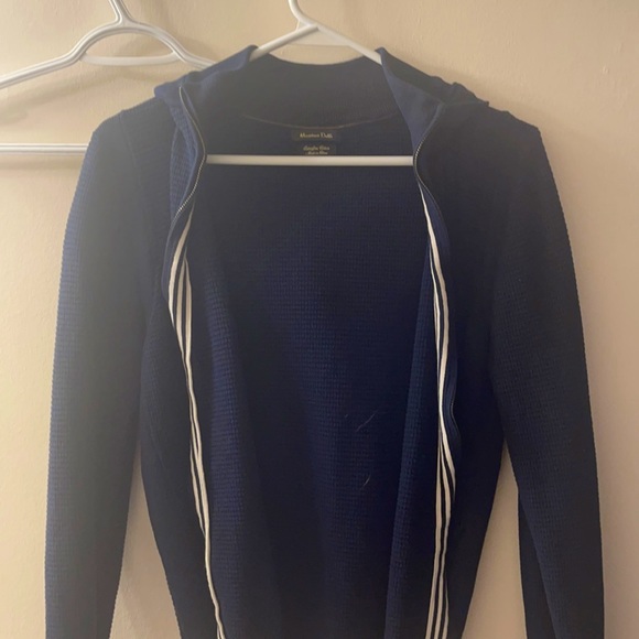 Blue Zip Sweater for men. Massimo Dutti, small. - Picture 1 of 1